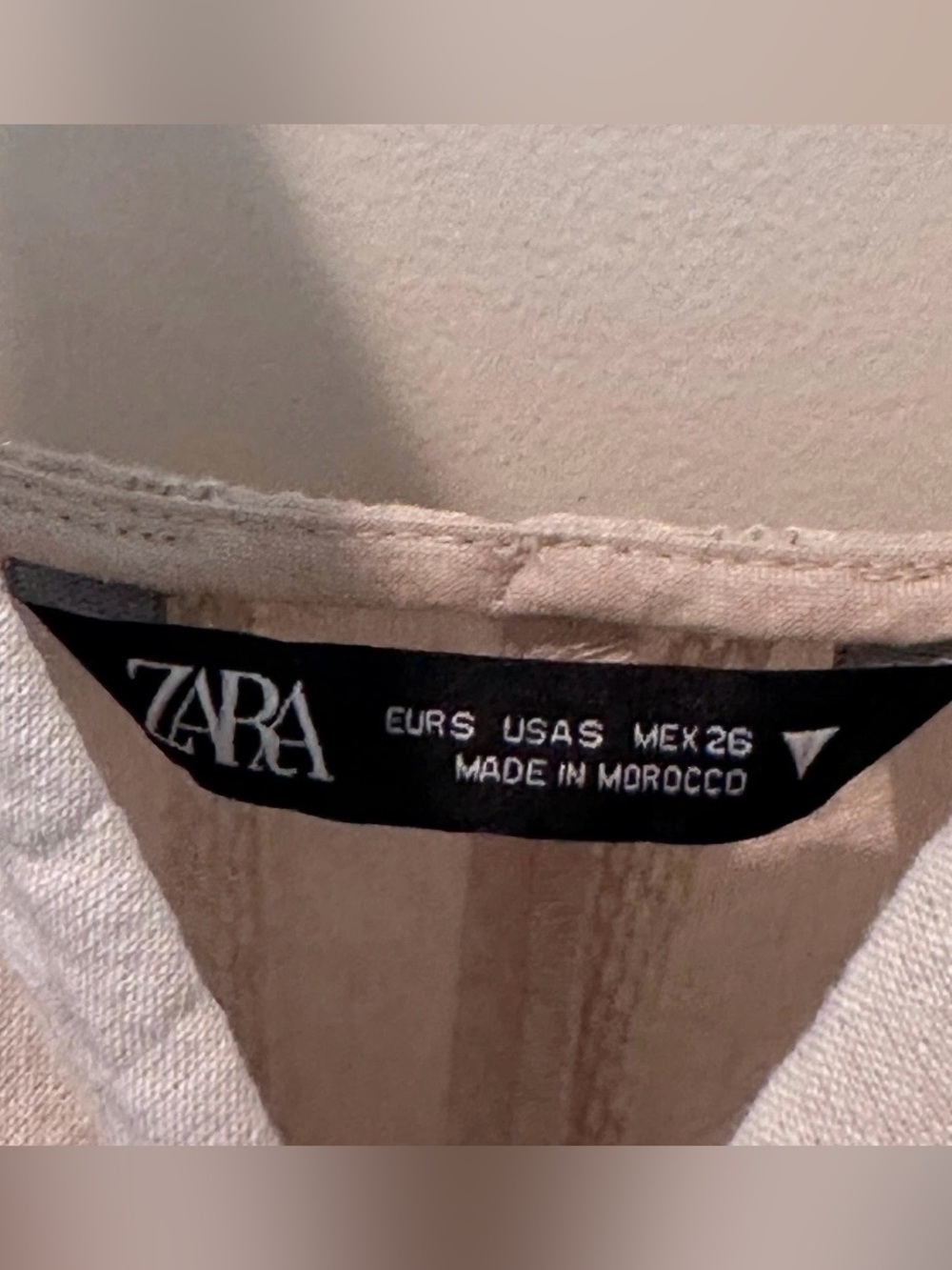 Zara Textured Knot Dress - Picture 4 of 4